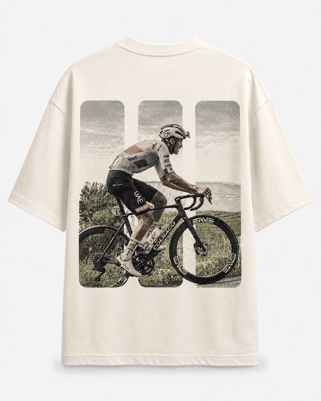 Playera personalizada ivory con diseño de ciclismo.